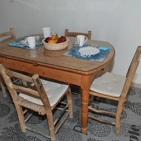 Guest house Annis House