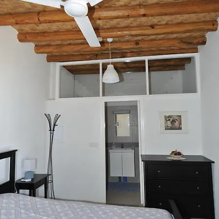 Guest house Annis House *
